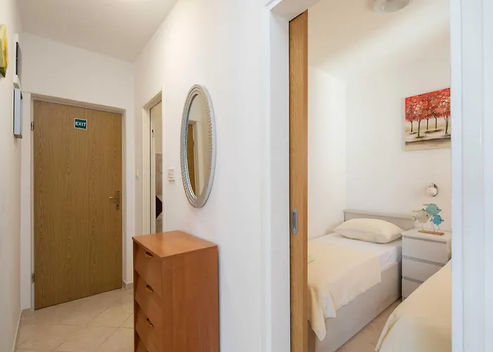 Bella Vista - Two Bedroom With Terrace A4 Apartman Sevid