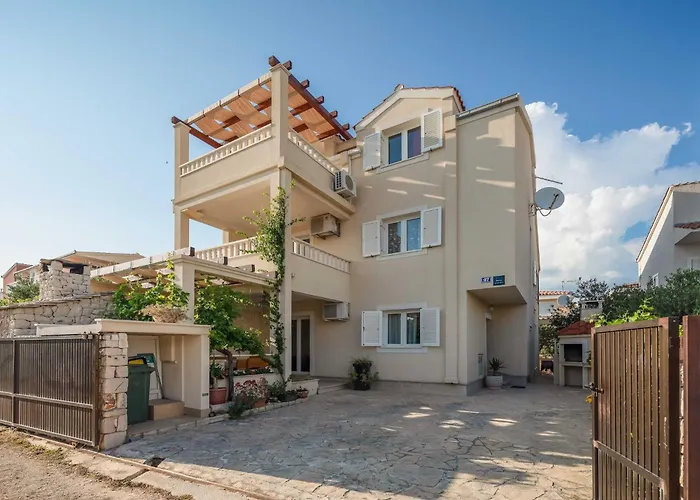 Bella Vista - Two Bedroom With Terrace A4 Apartman