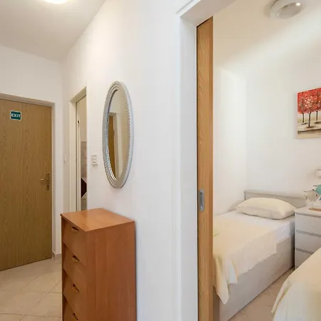 Bella Vista - Two Bedroom With Terrace A4 Apartmán Zaglavice
