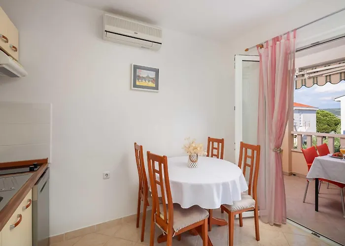 Bella Vista - Two Bedroom With Terrace A4 Appartement